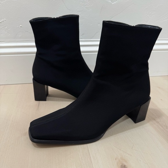 EUC Stewart Weitzman Windy Gore-Tex Black Bootie Boots Women's 9B Square Toe - Picture 1 of 14